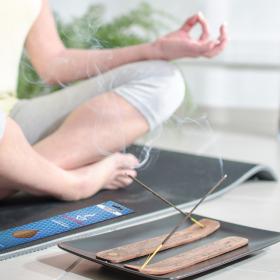 Fresh Linens Artisanal Incense Lifestyle Image