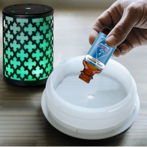 half ounce cool waters fragrance oil lifestyle image